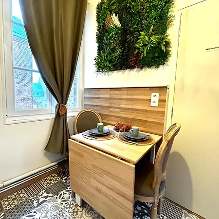 L'escapade Perchee Apartment